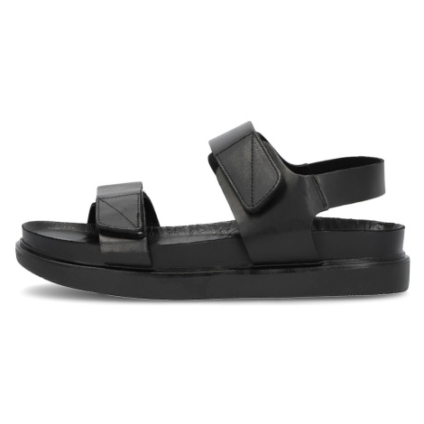 VAGABOND SHOEMAKERS Sandále  čierna