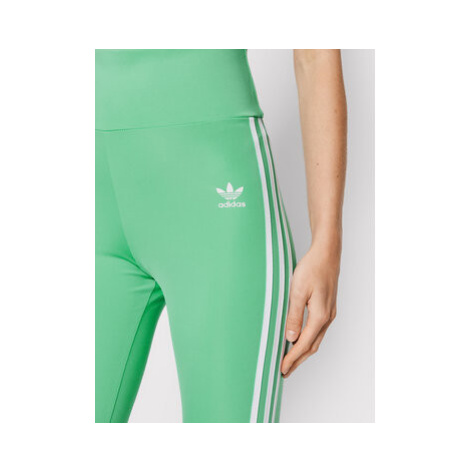 Adidas Športové kraťasy adicolor Classics HE9503 Zelená Slim Fit