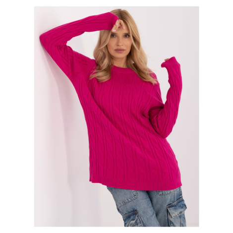 Fuchsia sweater with long sleeves