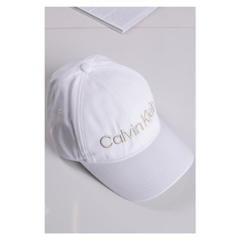 Biela šiltovka CK Must Minimum Logo Cap Calvin Klein