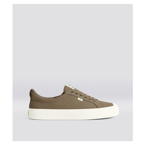 Cariuma OCA Low Burnt Sand Canvas Sneaker - Burnt Sand / Women 14.5 / Men 13