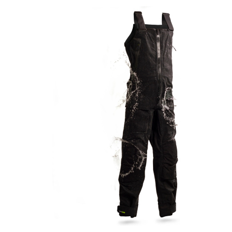 Pánske nepremokavé náprsenkové nohavice offshore 900 na jachting čierne TRIBORD