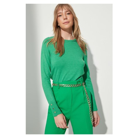 Trendyol zelený manžetový gombík detailný pletený sveter