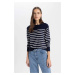 DEFACTO Women's Regular Fit Soft Texture Crew Neck Striped Basic Plain Sweater