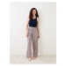 LC Waikiki Women's Viscose Pajamas Bottom with an Elastic Waist, Patterned Pattern.