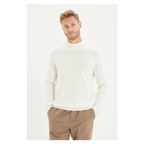 Trendyol Ecru Slim Fit Half Turtleneck 100% Cotton Basic Sweater