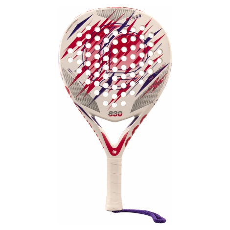 Biele vybavenie na tenis