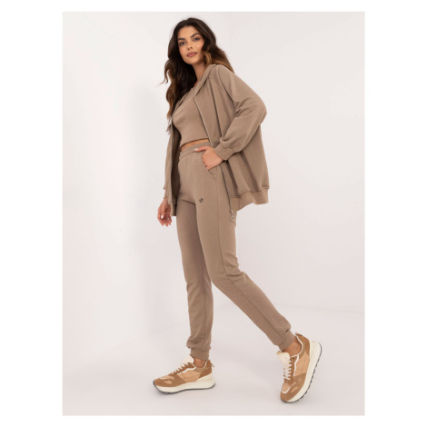 Dark beige tracksuit with sweatshirt