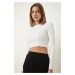 Happiness İstanbul White Ribbed Ribbed Crop Blouse