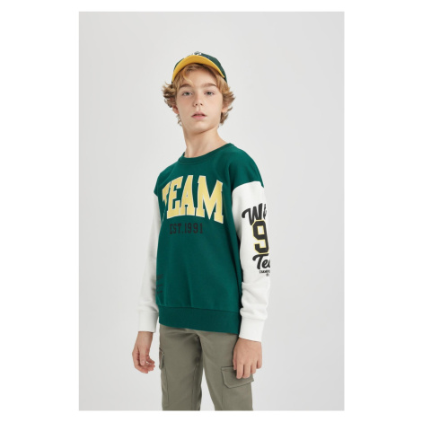 DEFACTO Boy's Oversize Fit Crew Neck Printed Sweatshirt