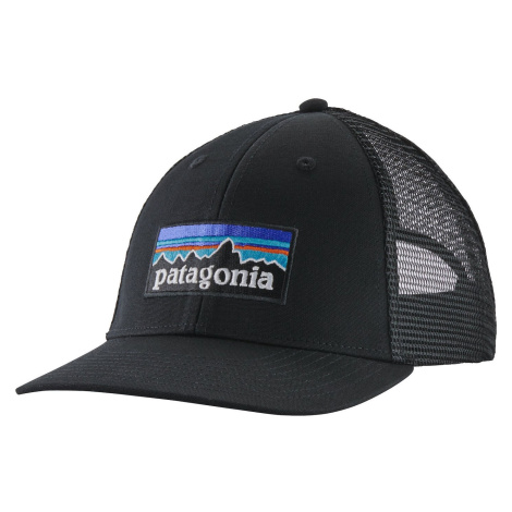 Šiltovka Patagonia P-6 Logo LoPro Trucker Hat Farba: čierna
