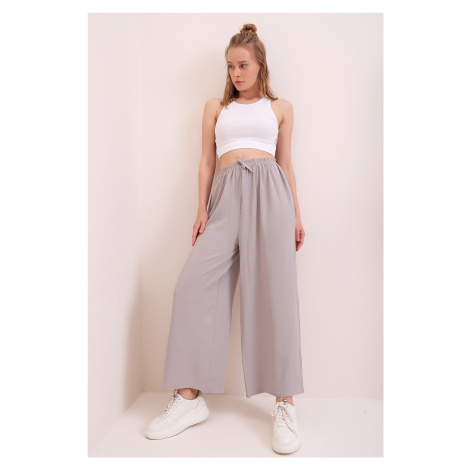 Trend Alaçatı Stili Women's Gray Elastic Waist Comfort Fit Aerobin Trousers