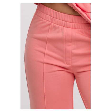 B296 Široké nohavice s prednými švami - koralové BeWear
