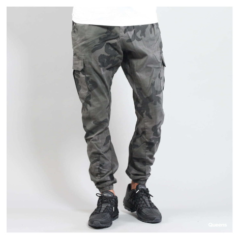 Kalhoty Urban Classics Camo Cargo Jogging Pants Camo Grey