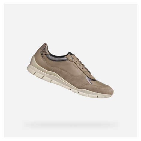 Beige women's sneakers Geox Sukie - Women's