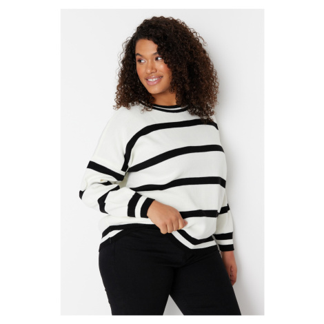 Trendyol Curve Ecru Crew Neck Striped Knitwear Sweater