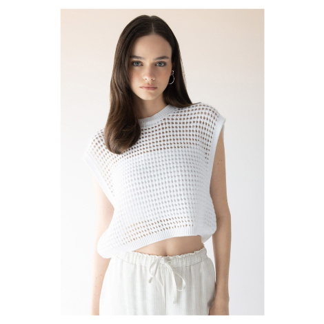 DEFACTO Crop Knit Patterned Cotton Crochet Sweater