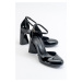 LuviShoes Oslo dámske čierne lakované kožené topánky na podpätku