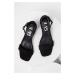 Semišové sandále Answear Lab čierna farba
