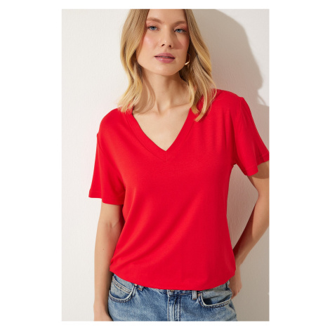 Happiness İstanbul Women's Red V-Neck Basic Viscose Knitted T-Shirt