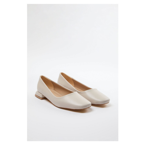 Trendyol Beige Square Toe Low Heel Women's Ballerinas