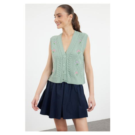 Trendyol Mint Floral Embroidery Detailed Knit Vest