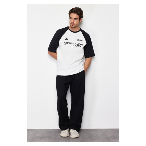 Trendyol Black Oversize Fit 100% Cotton Printed T-Shirt