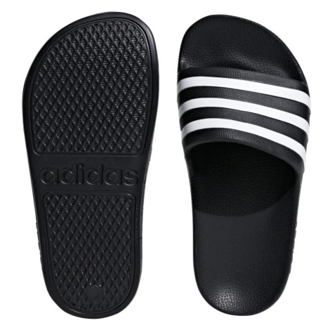 Dievčenské šľapky a žabky Adidas