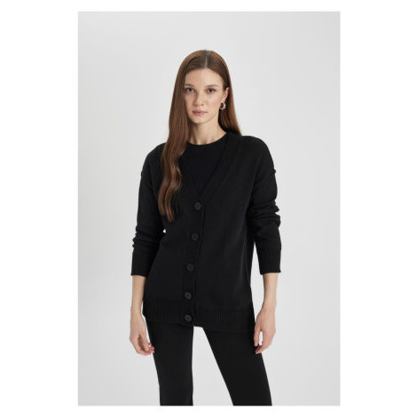 DEFACTO Regular Fit V Neck Buttoned Knitted Cardigan