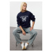 Trendyol Navy Blue Relaxed/Comfortable Pattern Raglan Sleeve Slogan and Bow Printed Knitted Swea