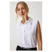 Happiness İstanbul Women's White Sleeveless Viscose Shirt