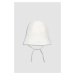 Detský bavlnený klobúk Coccodrillo biela farba, bavlnený