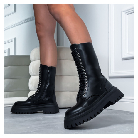 Čierne nízke čižmy iMóda