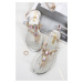 Strieborné nízke sandále s kamienkami Lily