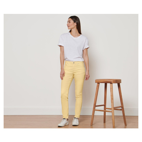 Farebné džínsy »Fit Emma«, žlté Tchibo