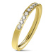 Oceľový prsteň zlatej farby, línia čírych zirkónov, lesklý povrch, 2,5 mm - Veľkosť: 60 mm
