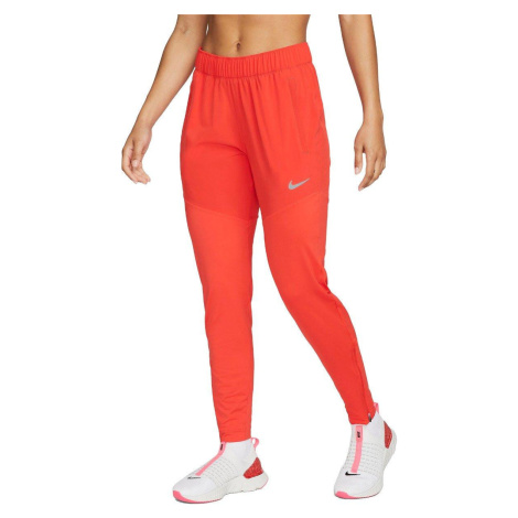 Nike Dri-FIT Essential Pant
