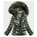 Zelená lesklá dámska zimná bunda s kapucňou (5M773-238)