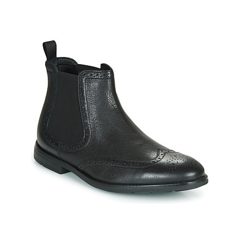 Pánske Chelsea boots Clarks