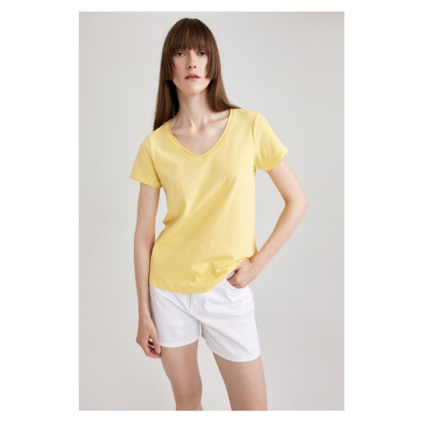 DEFACTO Regular Fit V Neck 100% Cotton Basic Short Sleeve T-Shirt