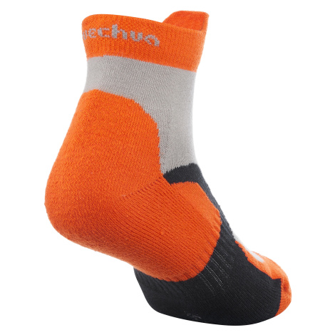 Detské polovysoké ponožky Crossocks na turistiku oranžové 2 páry QUECHUA