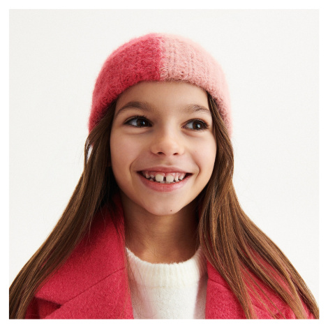 Dievčenské pokrývky hlavy Reserved