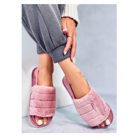 Kožušinové dámske papuče ružovej farby s gumičkou