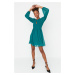 Trendyol Emerald Green Mini podšité šifónové tkané šaty