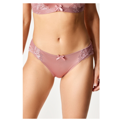 Brazilky Lycke Hunkemoller