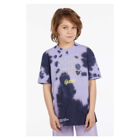 Detské bavlnené tričko Guess fialová farba, vzorovaný