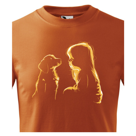 Roztomilé detské tričko s potlačou dievčatka a psíka