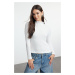 Trendyol White Fitted/Fits Body Textured Flexible Knit Blouse