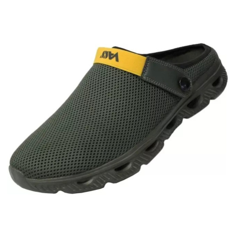 Pánske trekové a outdoorové topánky