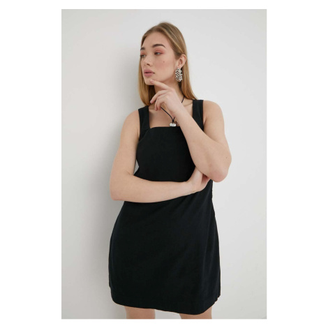 Ľanové šaty Abercrombie & Fitch čierna farba, mini, rovný strih